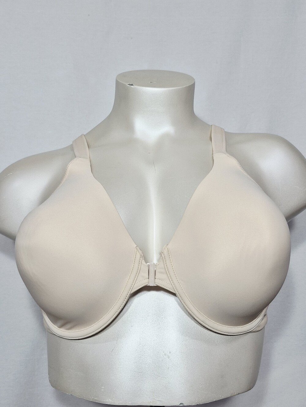 44D Leading Lady 5415 Full Figure Front Close Racerback Underwire Bra Nude